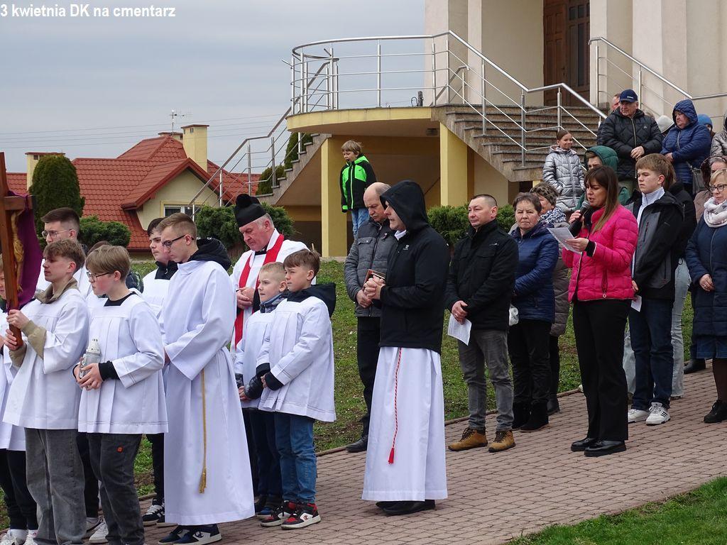 7 na cmentarz_19.JPG